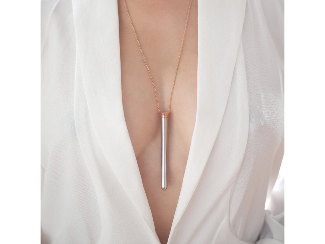 Crave Vesper Necklace Vibe